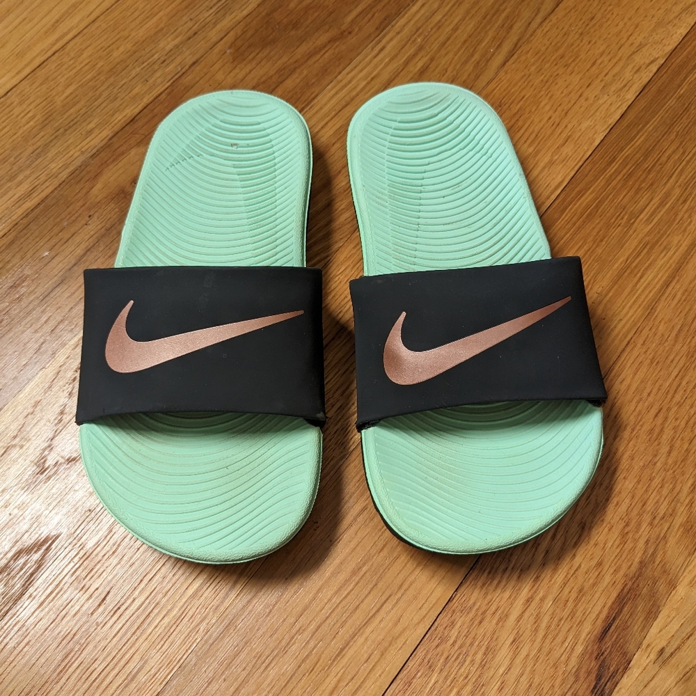 Nike Kawa Kids Slides